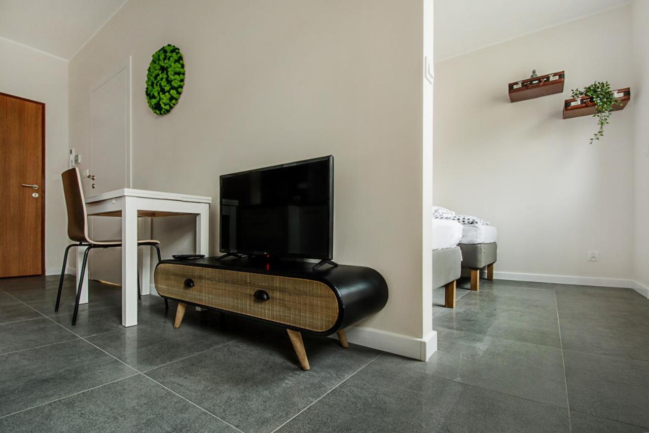 Apartamenty Centrum M - Komfortowe Noclegi Piaseczno  Exteriör bild